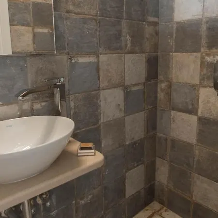 Zen Rocks Mani Retreat 4* Kalianeika