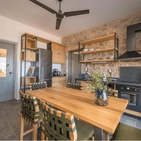 Zen Rocks Apart-hotel