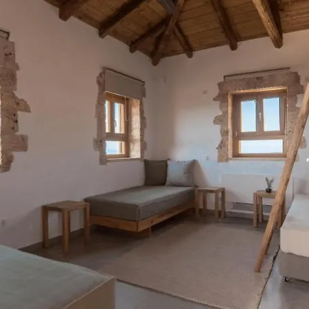 Zen Rocks Mani Retreat Kalianeika