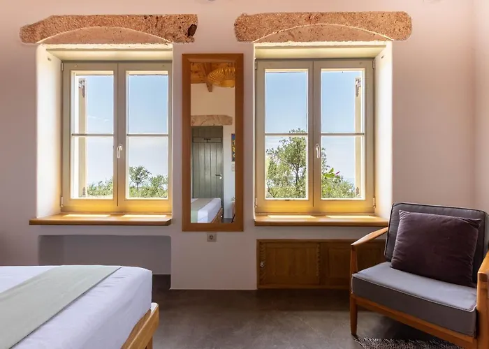 Zen Rocks Aparthotel Kalianeika